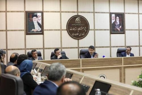 پژوهشگاه ارتباطات باید محور نوآوری و هوشمندسازی باشد